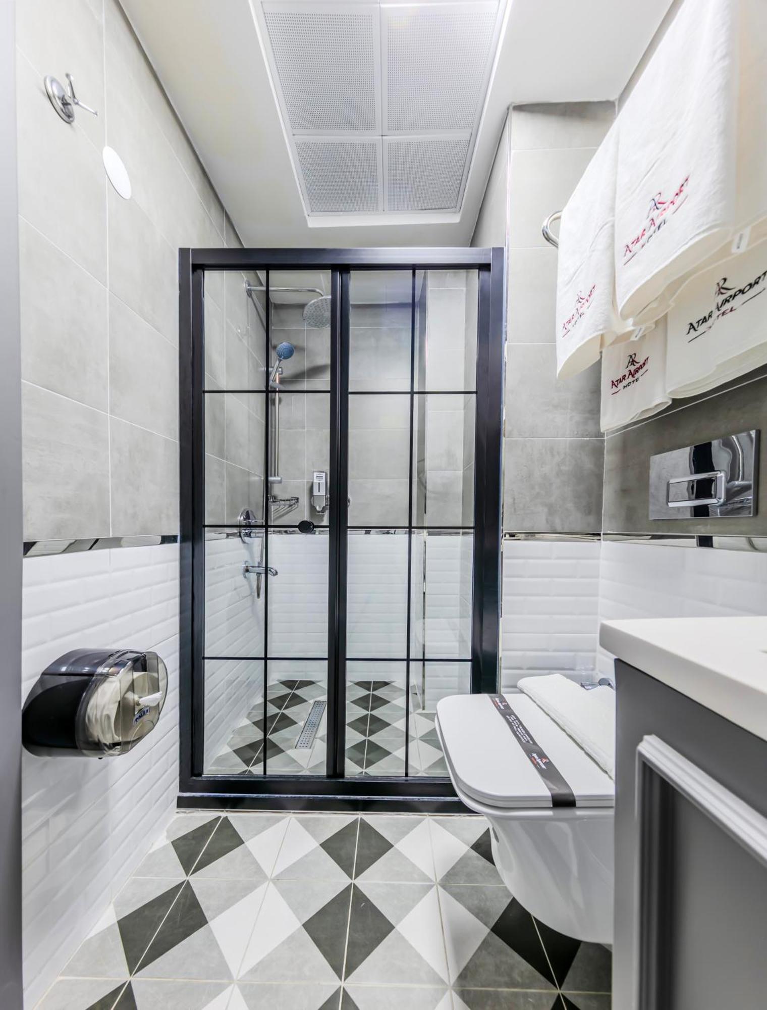 Atar Airport Hotel - Spa & Wellness Arnavutkoy Exteriör bild